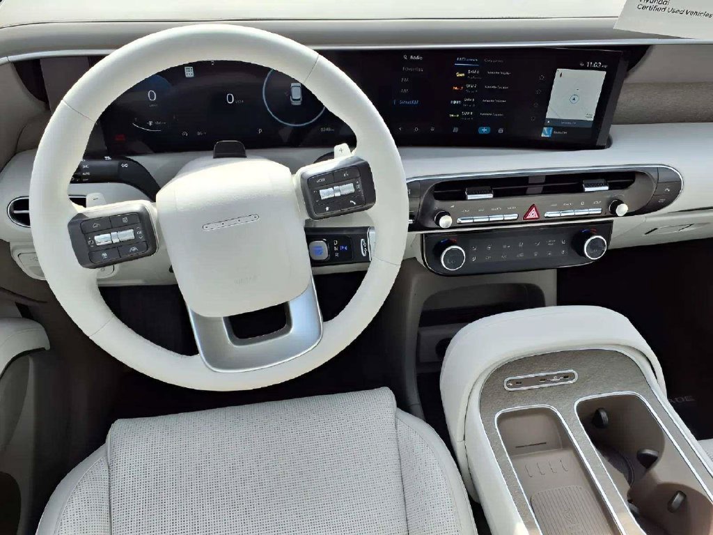 Certified 2026 Hyundai Palisade SEL FWD image 12