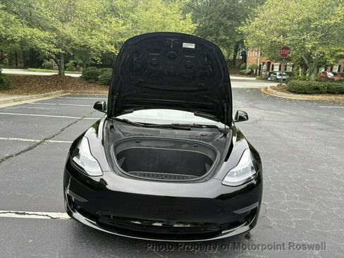 Used 2023 Tesla Model 3 Standard Range RWD image 5