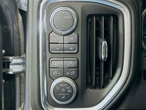 Used 2020 GMC Sierra 1500 AT4 w/ AT4 Premium Package image 10