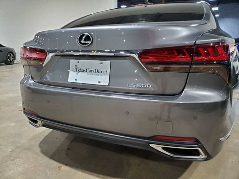 Used 2023 Lexus LS 500 w/ Interior Upgrade Package RWD image 48