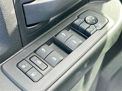 Used 2025 RAM 3500 Tradesman image 17