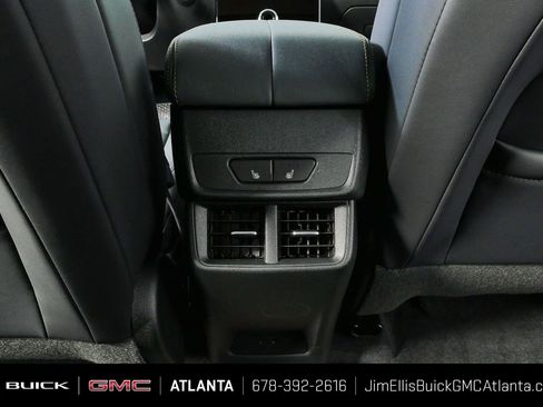 New 2027 GMC Terrain AT4 w/ Convenience Package III AWD/4WD image 18