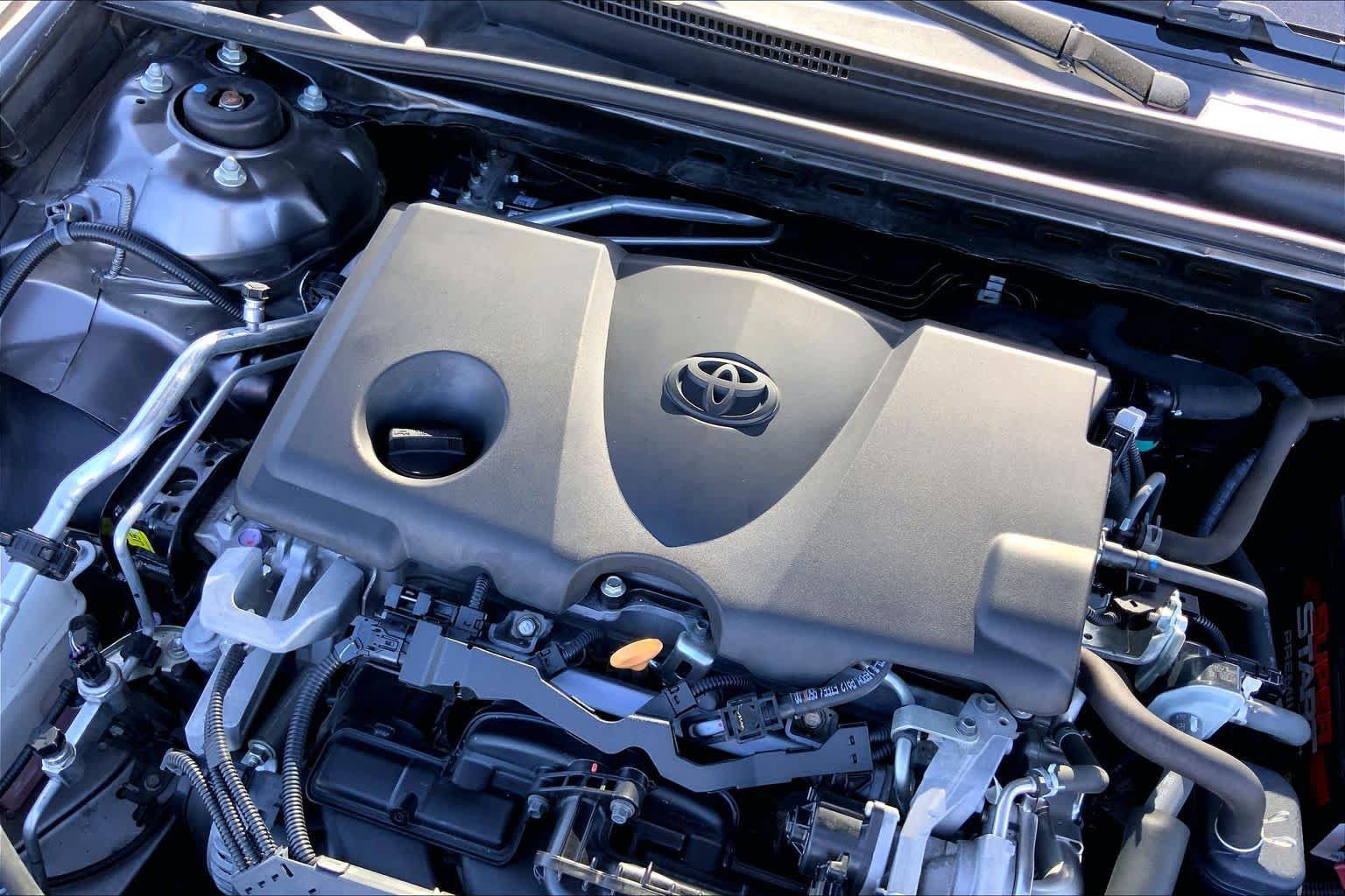 Used 2019 Toyota Camry SE FWD image 32
