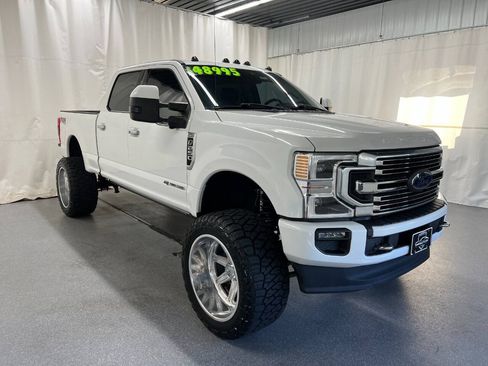 Used 2020 Ford F250 Limited w/ FX4 Off-Road Package AWD/4WD image 3