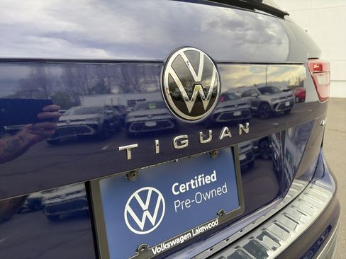 Used 2022 Volkswagen Tiguan SE image 26