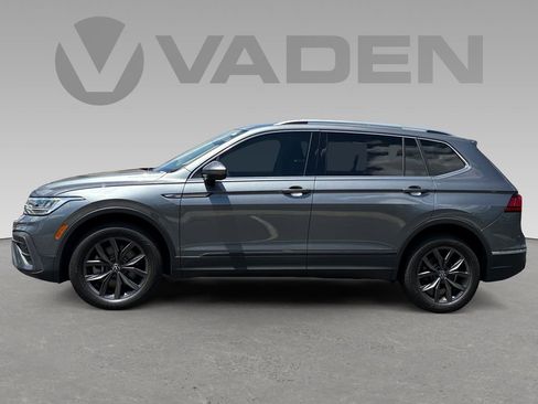 Used 2023 Volkswagen Tiguan SE FWD image 6