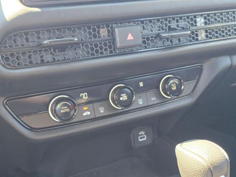 Certified 2023 Honda HR-V LX image 23
