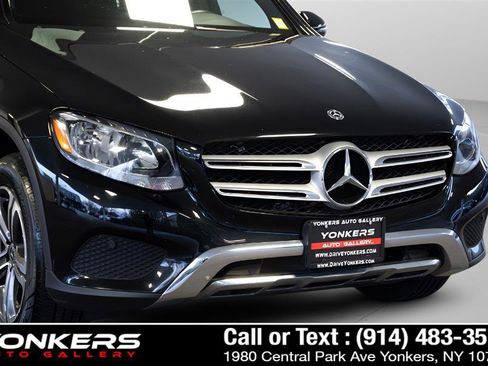Used 2018 Mercedes-Benz GLC 300 4MATIC image 47