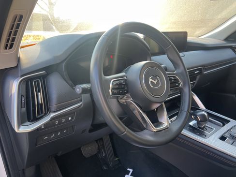 Used 2024 MAZDA CX-90 Plug-In Hybrid w/ Premium Pkg image 11