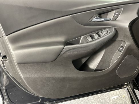 Used 2017 Chevrolet Volt LT image 33