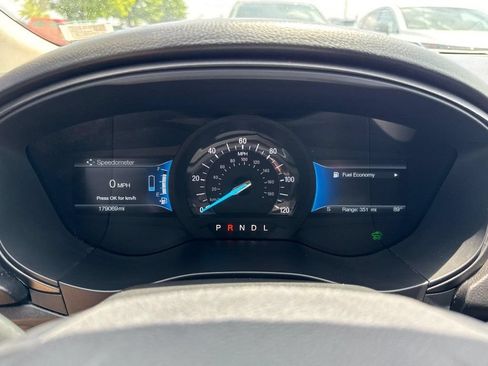 Used 2018 Ford Fusion SE w/ Equipment Group 601A FWD image 22