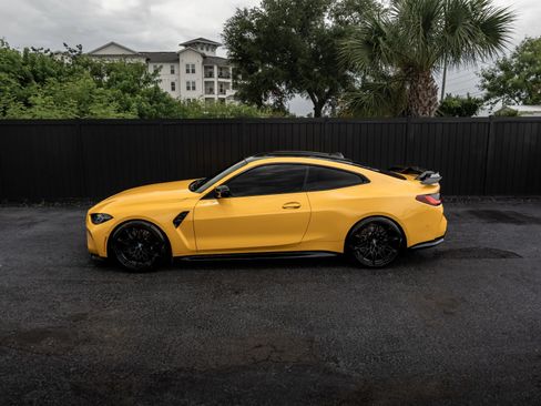 Used 2022 BMW M4 xDrive Competition w/ M Carbon Exterior Package AWD/4WD image 30