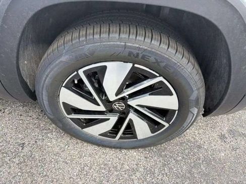 New 2026 Volkswagen Atlas SE AWD/4WD image 10