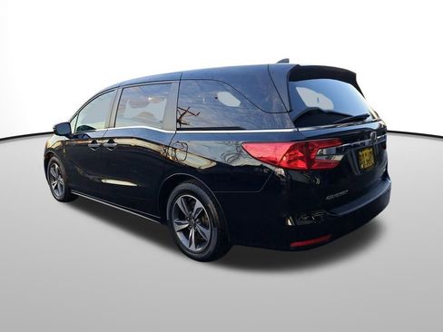 Used 2018 Honda Odyssey Touring image 3