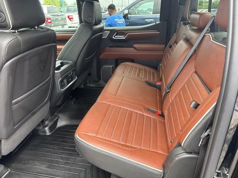 Used 2022 GMC Sierra 1500 Denali Ultimate AWD/4WD image 14