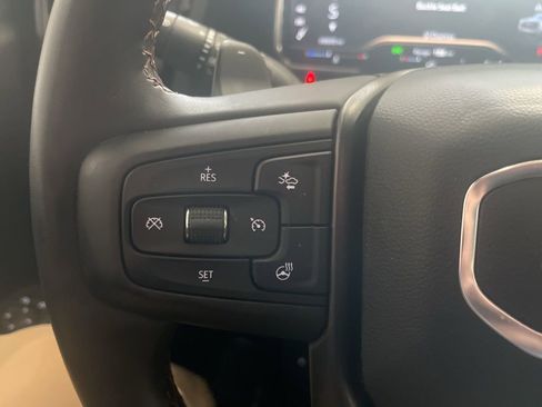 Used 2025 GMC Sierra 1500 AT4 w/ AT4 Premium Package image 19