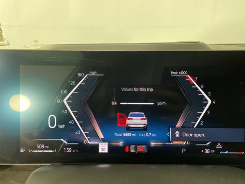 Used 2026 BMW X5 xDrive40i image 11