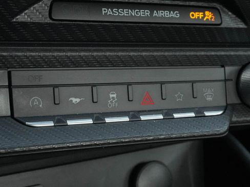 Used 2025 Ford Mustang GT Premium RWD image 30