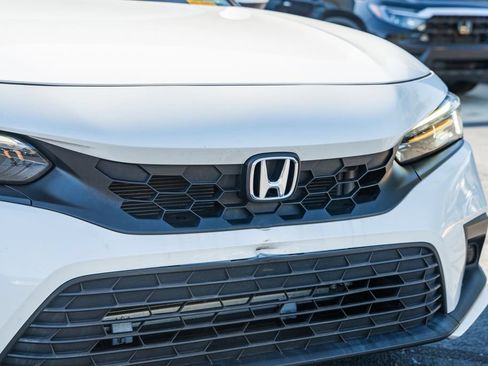 Used 2024 Honda Civic LX image 9