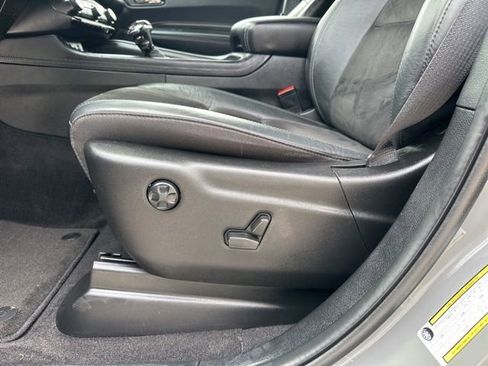 Used 2022 Dodge Durango GT image 11