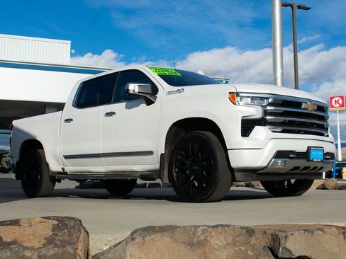 Certified 2025 Chevrolet Silverado 1500 High Country w/ Technology Package image 5