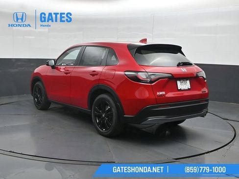 New 2026 Honda HR-V Sport image 8