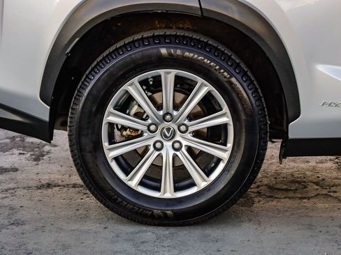 Used 2019 Lexus NX 300h AWD image 12