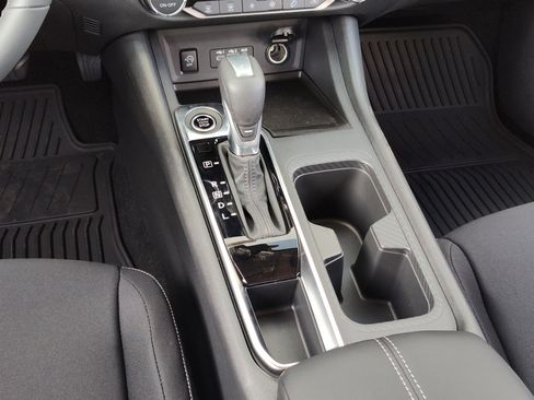 New 2025 Nissan Sentra SV w/ All-Weather Package image 9