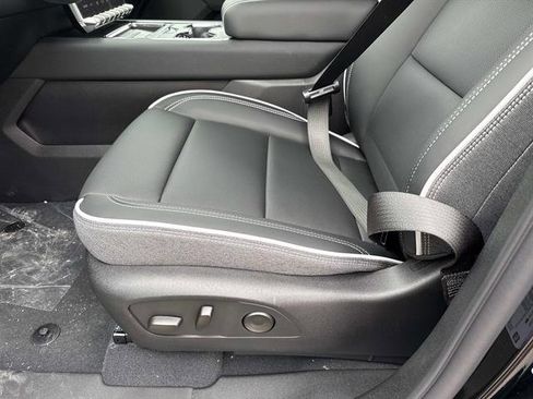 New 2026 GMC Sierra EV Elevation image 17