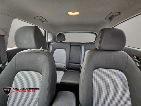 Used 2021 Hyundai Kona SE w/ Cargo Package AWD/4WD image 24