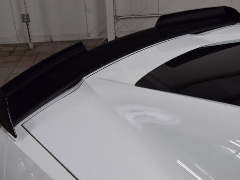 Used 2016 Chevrolet Corvette Z06 w/ 2LZ Preferred Equipment Group image 27