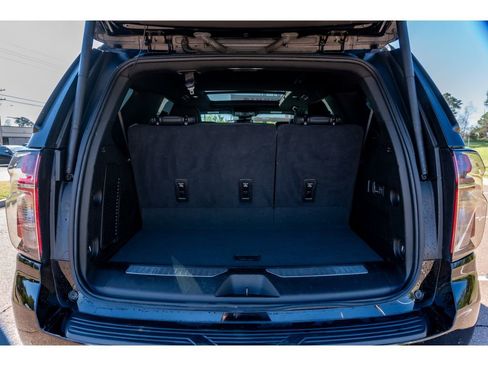 Used 2024 Chevrolet Tahoe RST w/ Luxury Package image 16