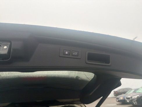 Used 2025 Subaru Forester Wilderness w/ Wilderness Package image 8