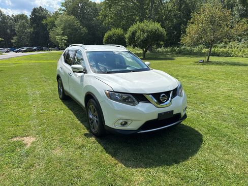 Used 2016 Nissan Rogue SL AWD/4WD image 3