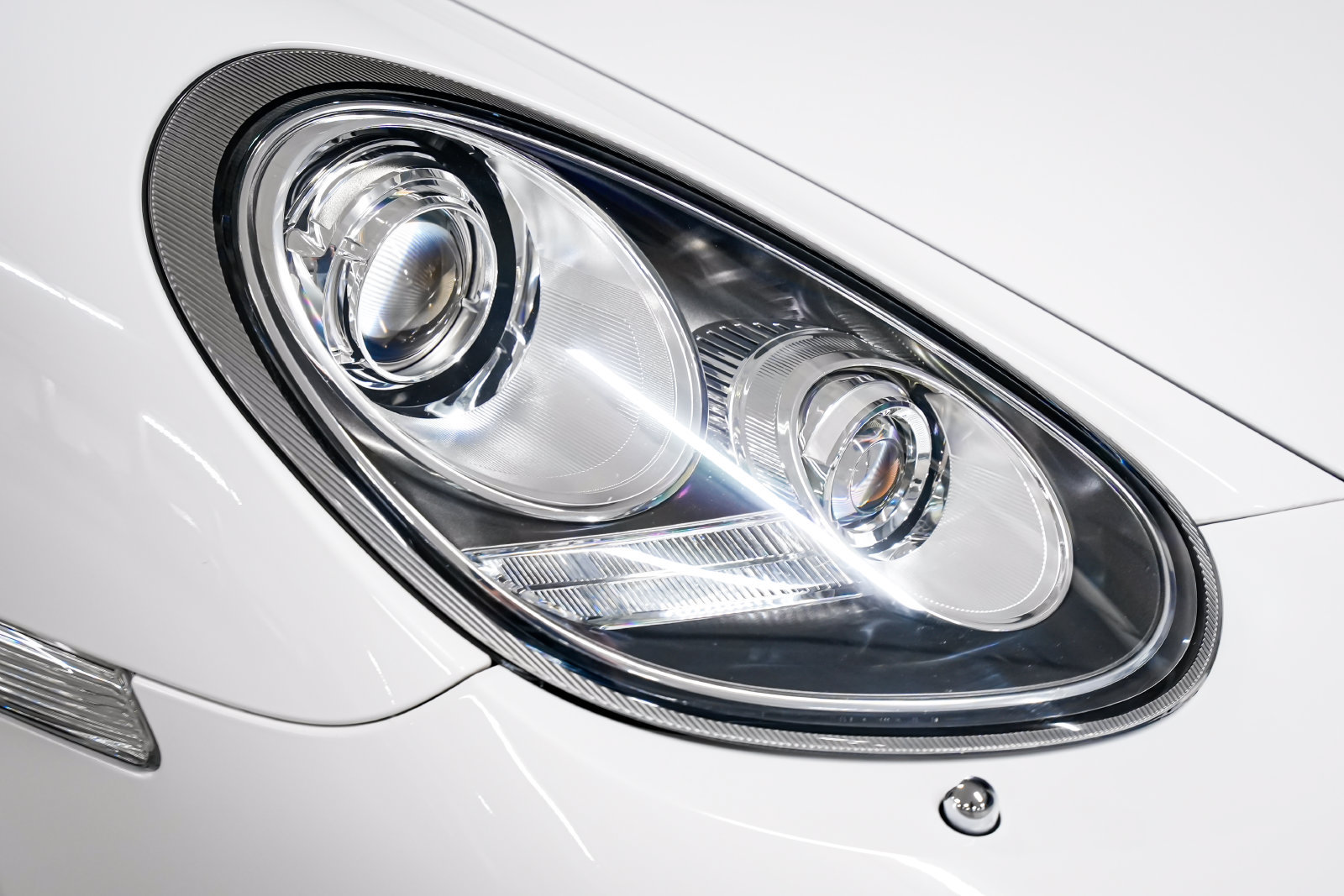 Used 2010 Porsche Boxster S RWD image 32