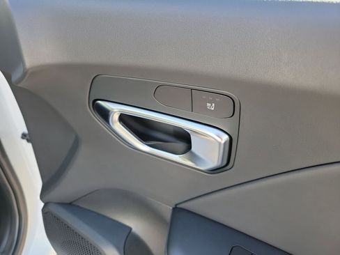 New 2026 Kia K4 EX image 12