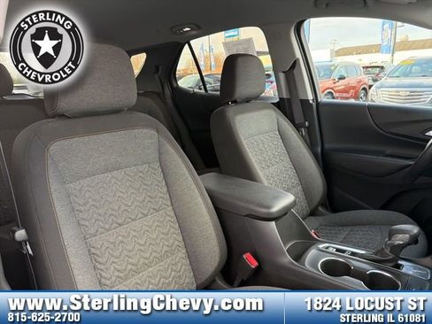 Used 2024 Chevrolet Equinox LT image 11