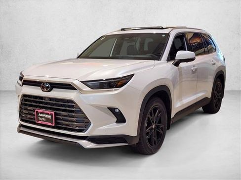 New 2026 Toyota Grand Highlander AWD Hybrid image 1