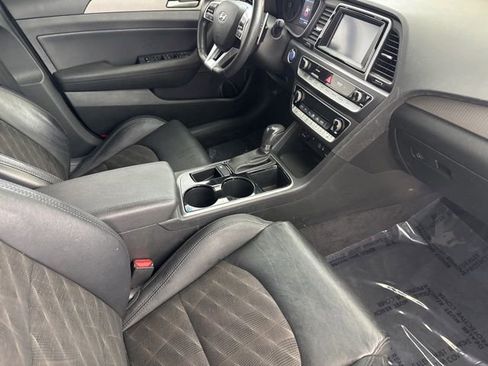 Used 2018 Hyundai Sonata Sport FWD image 25