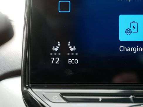 Certified 2023 Volkswagen ID.4 Pro S AWD/4WD image 31