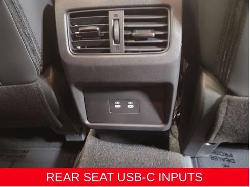 New 2026 Nissan Rogue SV image 10