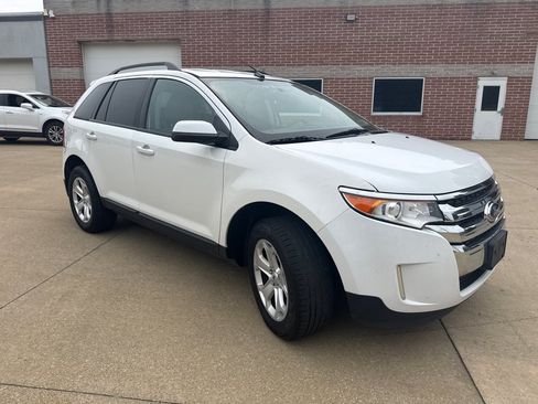 Used 2014 Ford Edge SEL AWD/4WD image 3