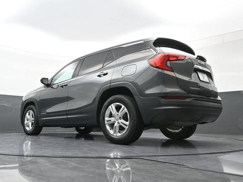Used 2020 GMC Terrain SLE FWD image 24