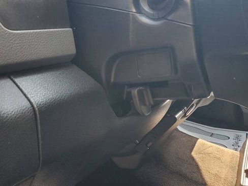 Used 2014 RAM 1500 Express AWD/4WD image 16
