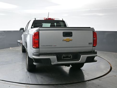 Used 2020 Chevrolet Colorado W/T w/ WT Convenience Package image 13