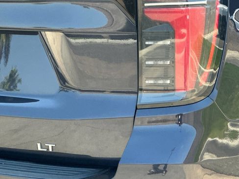 Certified 2025 Chevrolet Tahoe LT RWD image 30