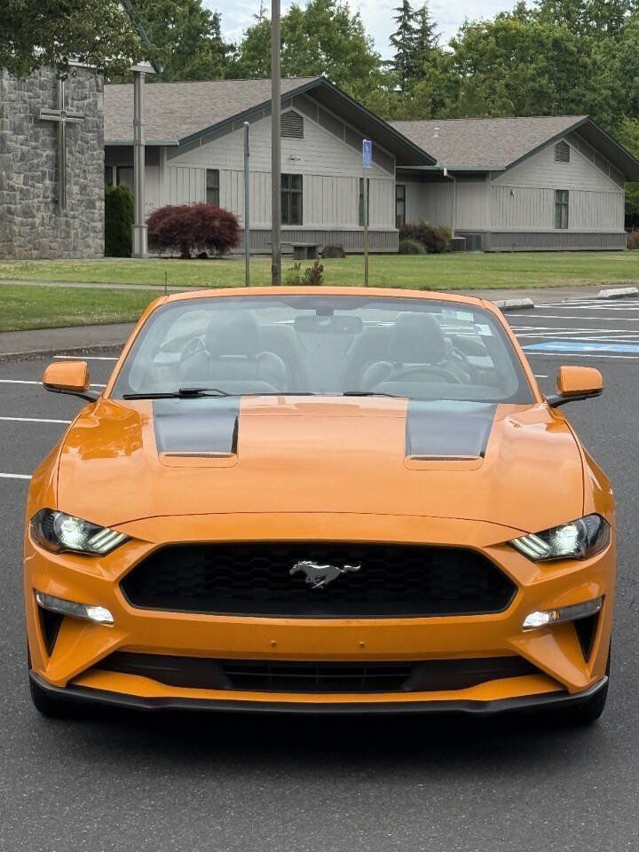 Used 2018 Ford Mustang Premium w/ Equipment Group 201A RWD image 2