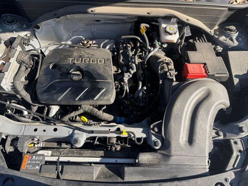 Used 2025 Chevrolet TrailBlazer LT w/ Driver Confidence Package image 30