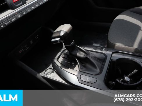 Used 2025 Kia K4 FWD image 28