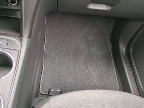 Certified 2023 Chevrolet Equinox LT image 34